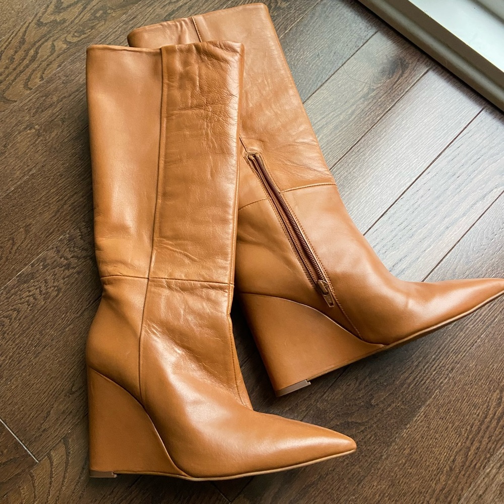 Leather Wedge brown boots women’s size 9